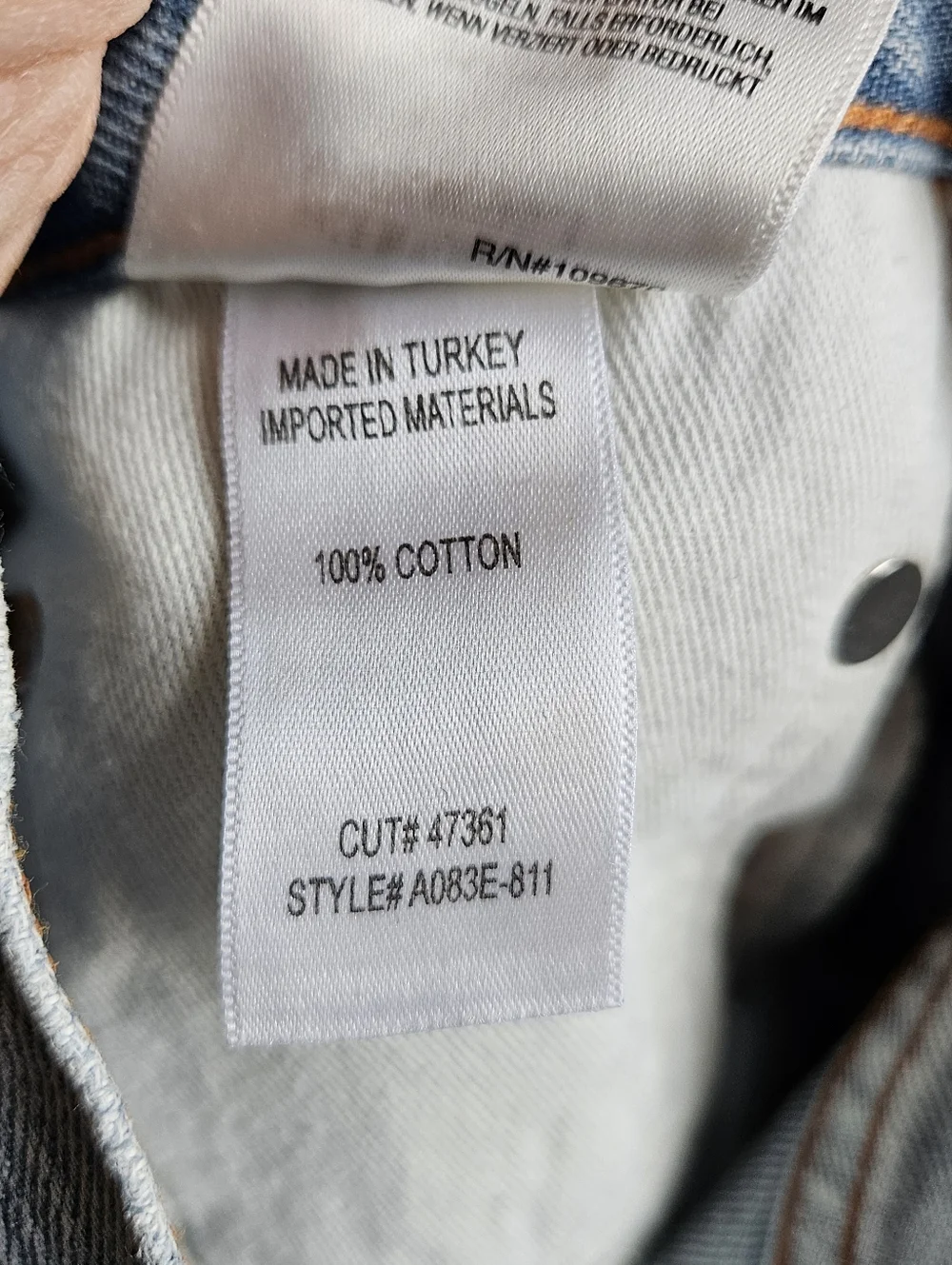 Agolde Dee Shorts In Digit - Picture 6 of 7